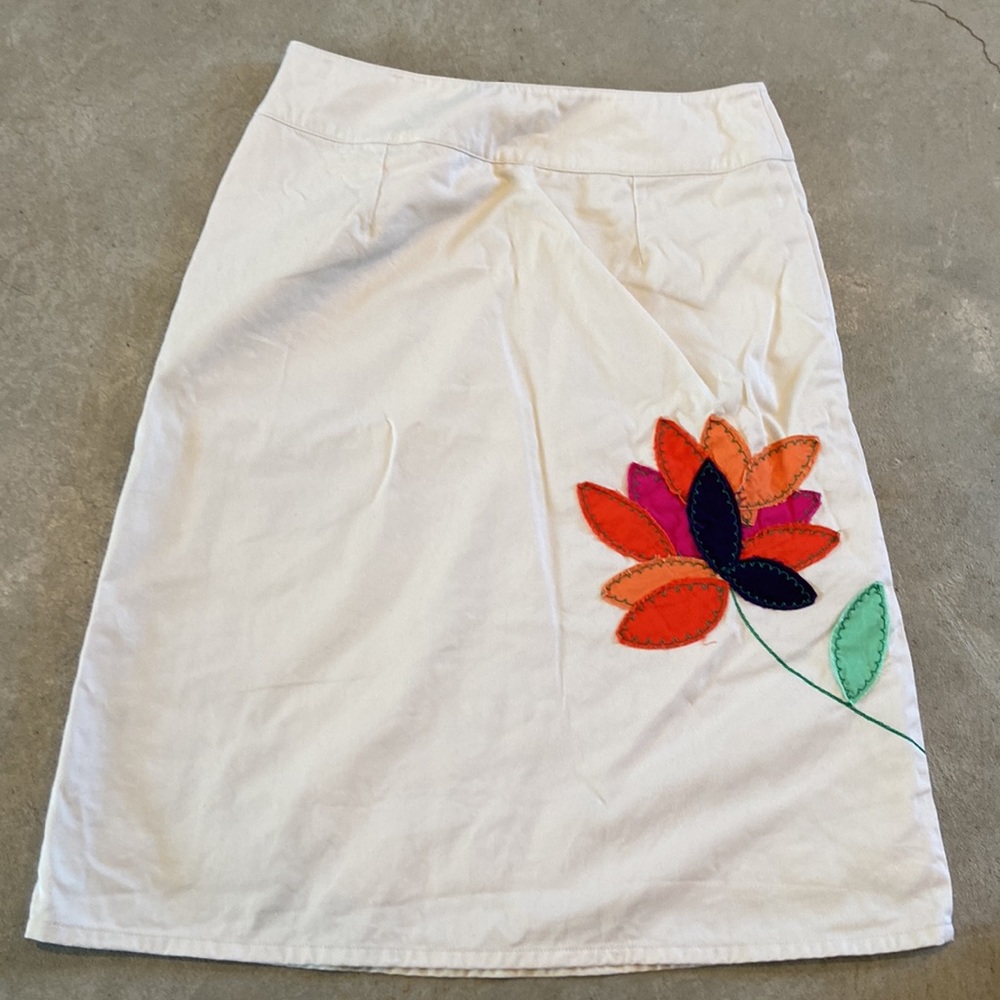 Boden floral skirt size 4R - Picture 3 of 5